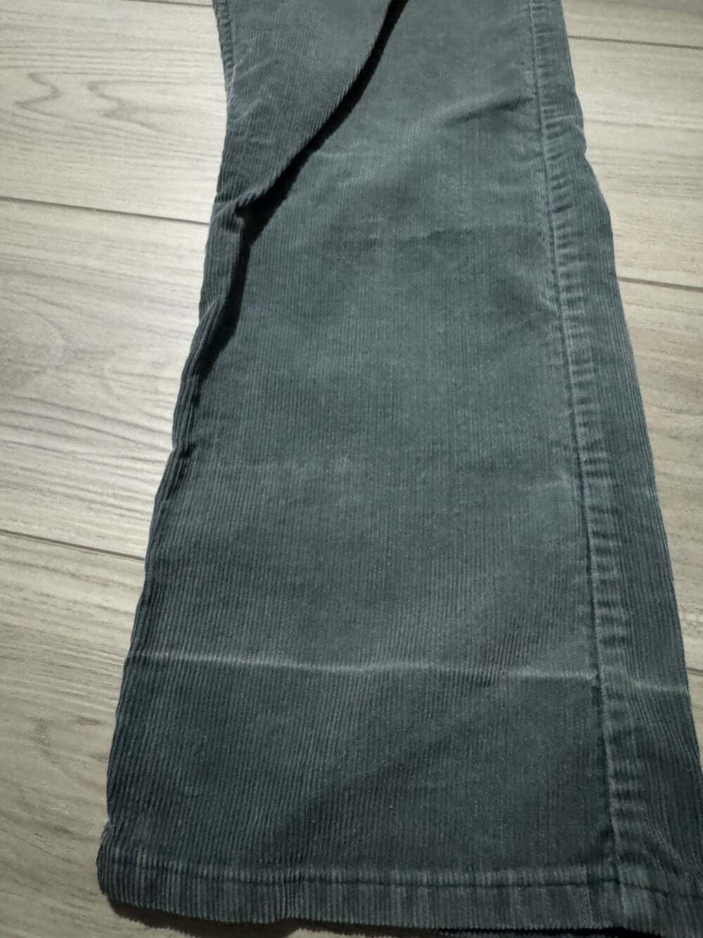 Vintage 1983 Levi's 519 Corduroy Pants Sage Green Talon Zip White Tab 34x30 - Picture 3 of 16